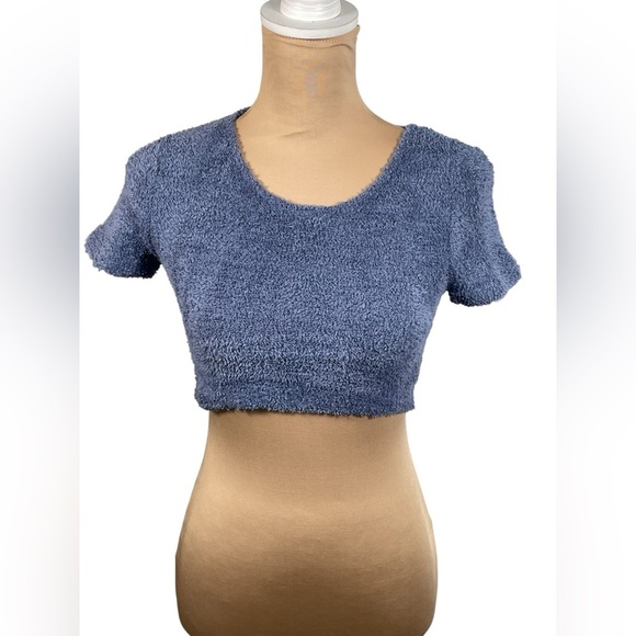 Urban Renewal Remnants Fuzzy Baby Tee NWT Size XS - Picture 3 of 11